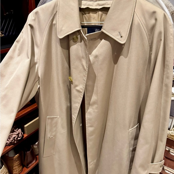 Burberry Tan Trench Coat - Picture 2 of 13